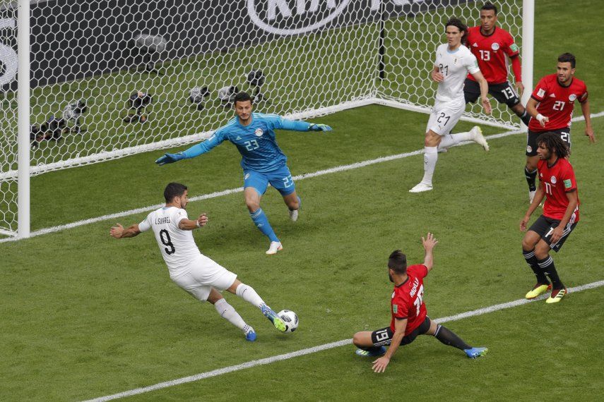 Liga Del Campeón Del Fútbol, Partido Entre Egipto V/s Uruguay Con