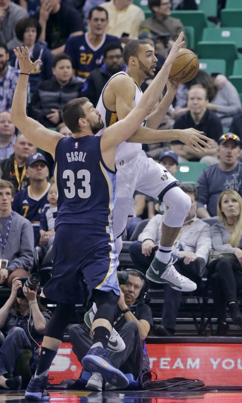 Randolph, Gasol brillan en victoria de Grizzlies sobre Jazz