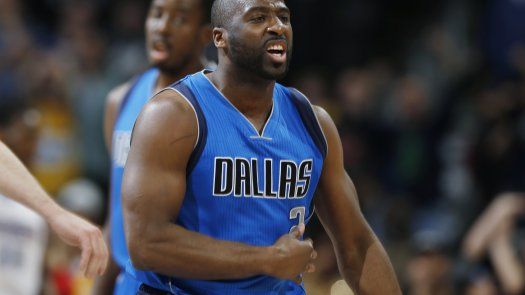 Felton y Mavs derrotan a Nuggets en doble prórroga