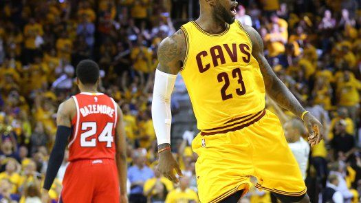 LeBron y Cavs barren a Hawks y están en la final
