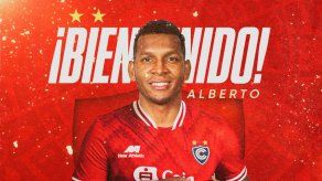 Alberto Quintero es nuevo jugador del Club Cienciano de Perú