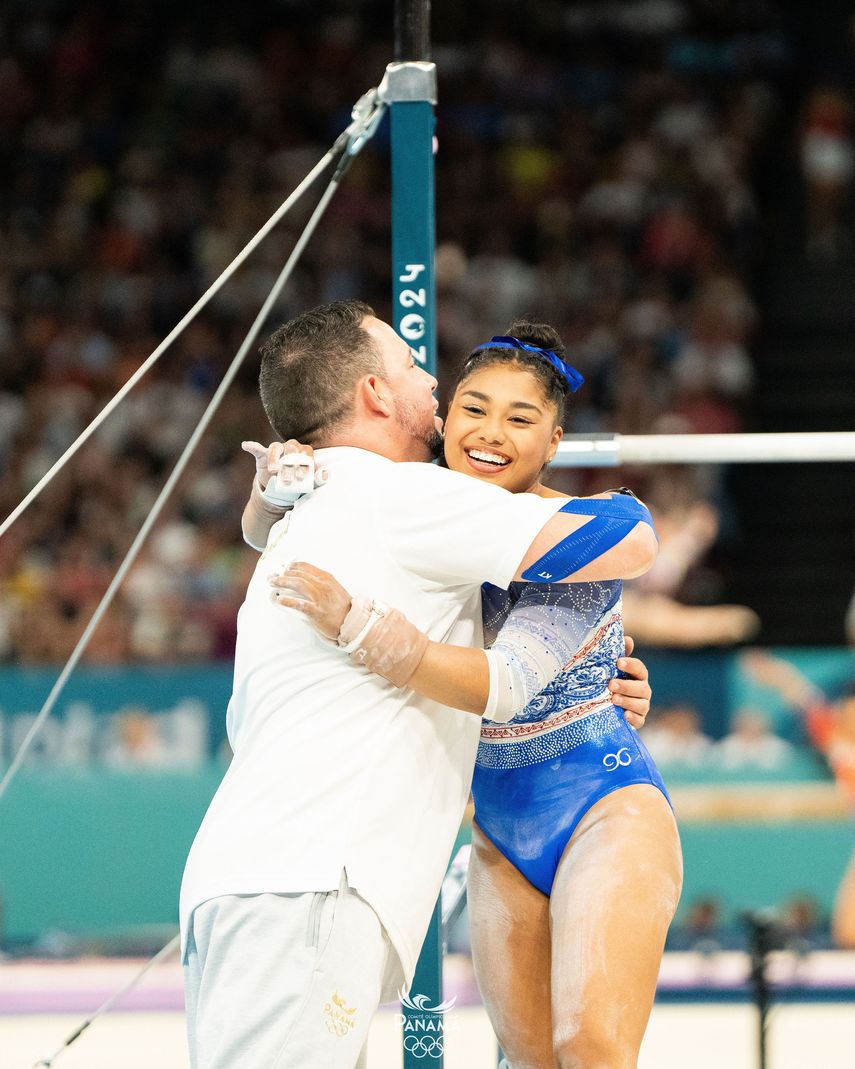 Hillary Heron y un mensaje de agradecimiento para sus entrenadores