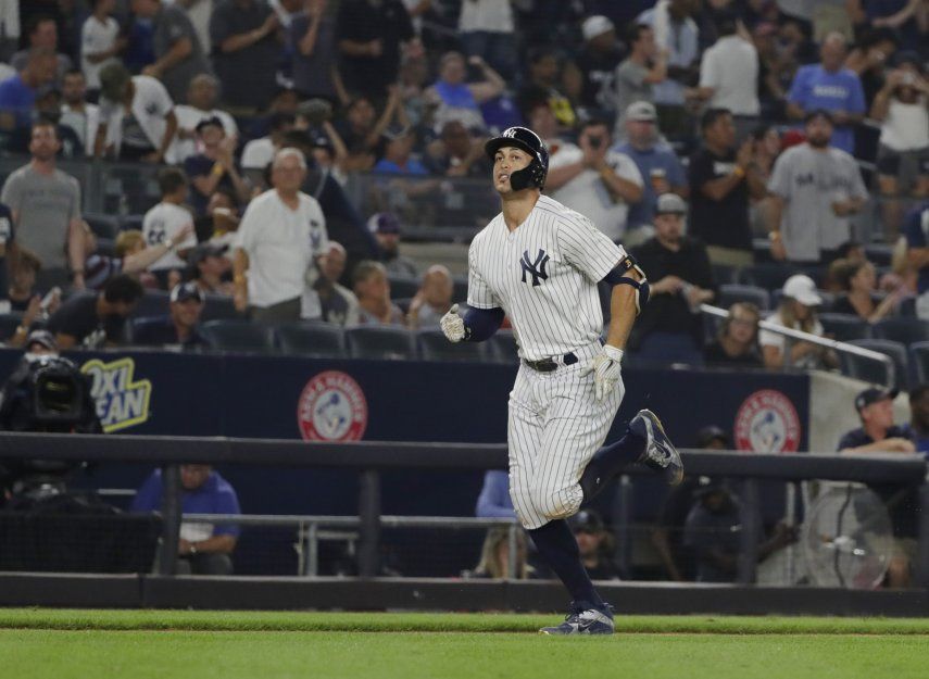 Yankees vencen a Azulejos en juego de 7 innings