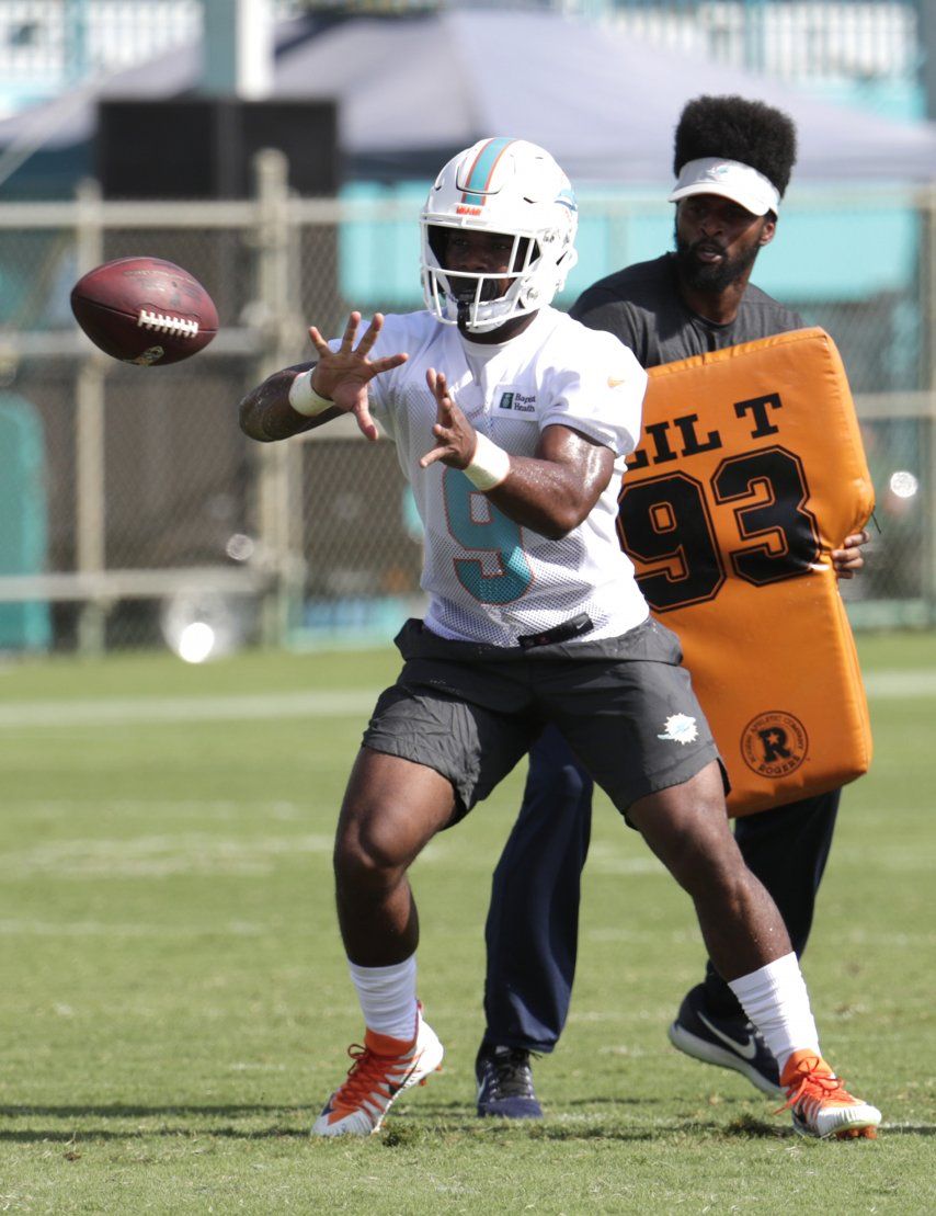 Libertad provisoria a Walton, de Dolphins, por portar arma