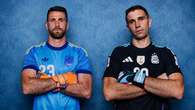 Mundial 2026: Unai Simón vs Emiliano Martínez, choque de gigantes bajo los tres palos Mundial 2026: Unai Simón vs Emiliano Martínez, choque de gigantes bajo los tres palos