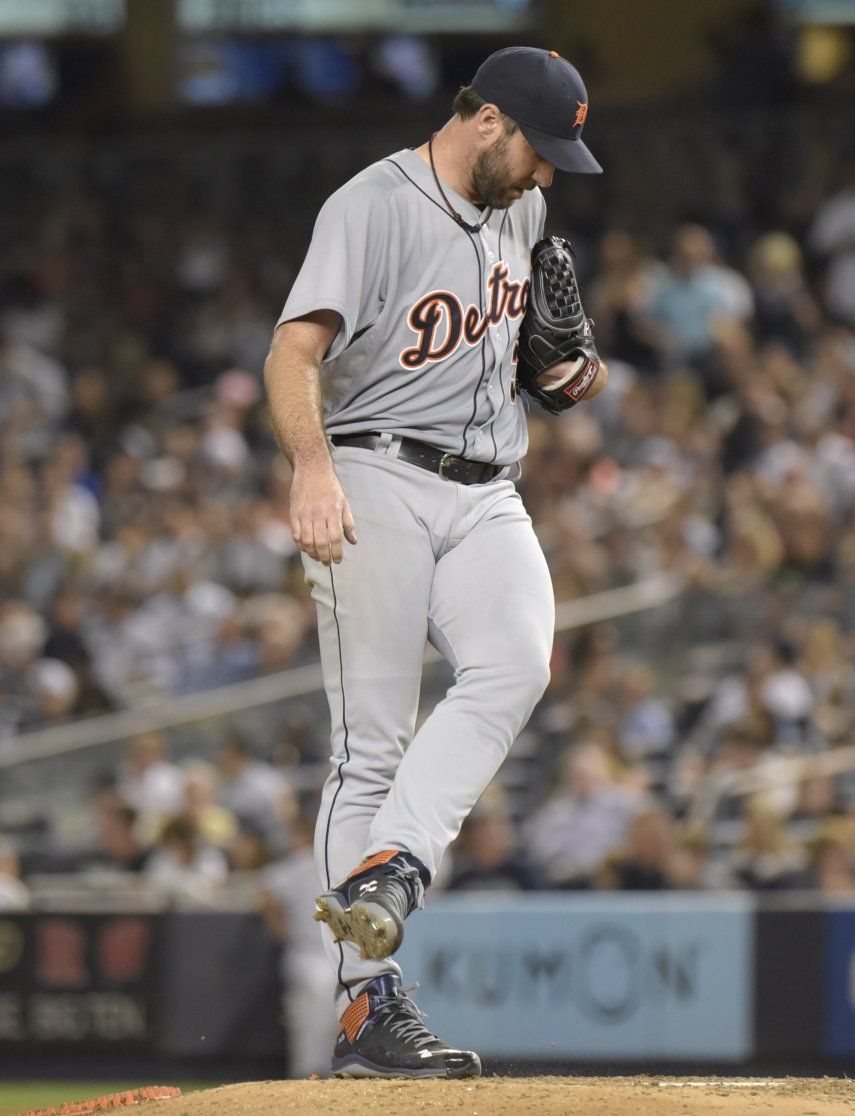 Tigres activa a Farmer en remplazo de Verlander