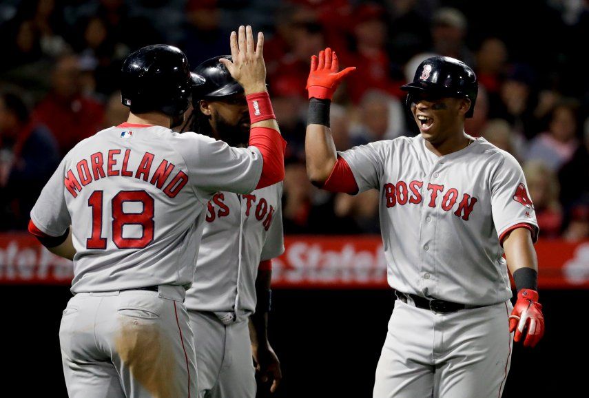 Medias Rojas mantienen el ritmo: blanquean a Angelinos 9-0