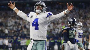 Cowboys sacan apretado triunfo en casa ante Seahawks