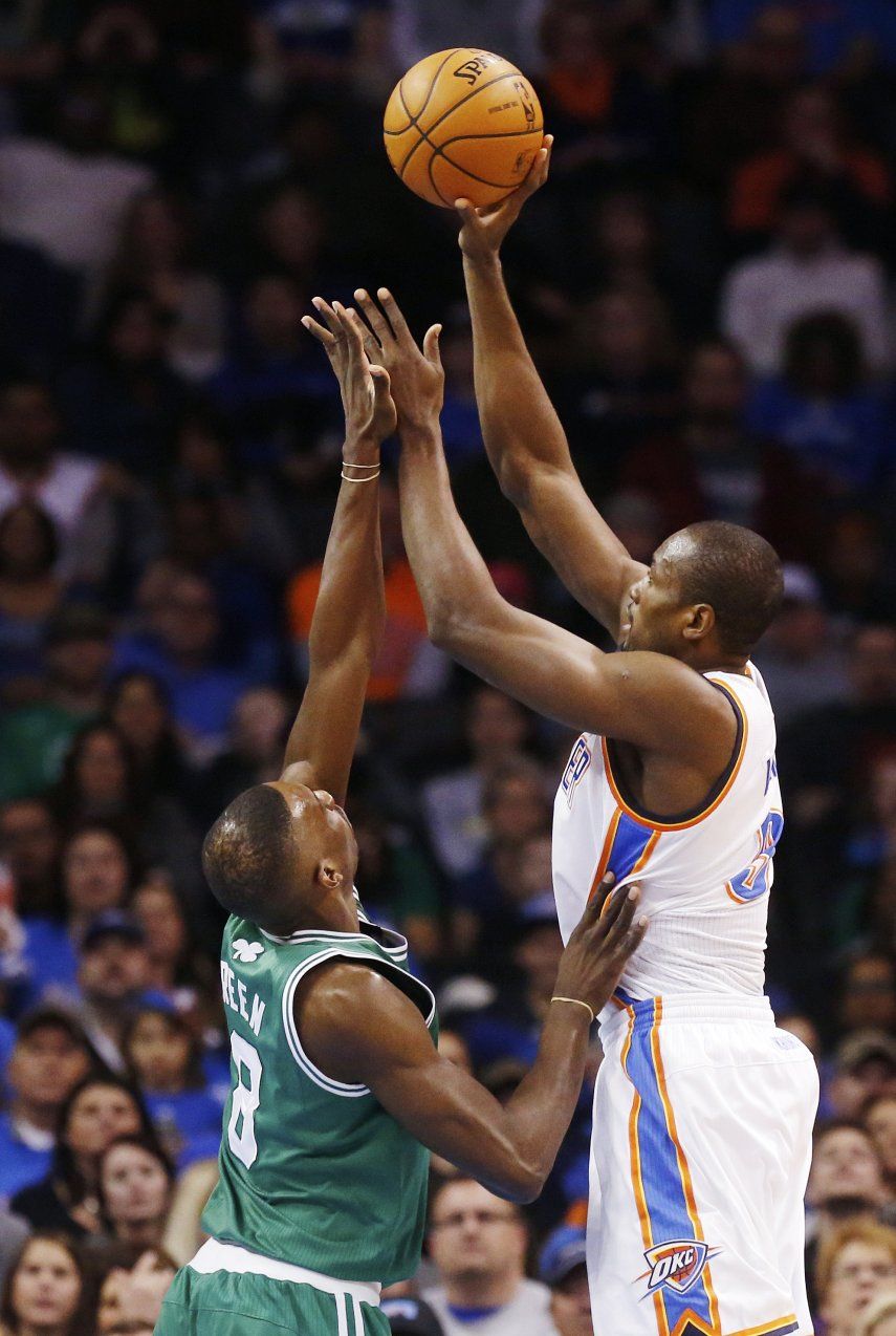 Jackson y Durant guían victoria de Thunder