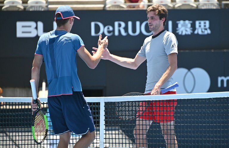 De Minaur disputará la final del torneo de Sídney contra Seppi