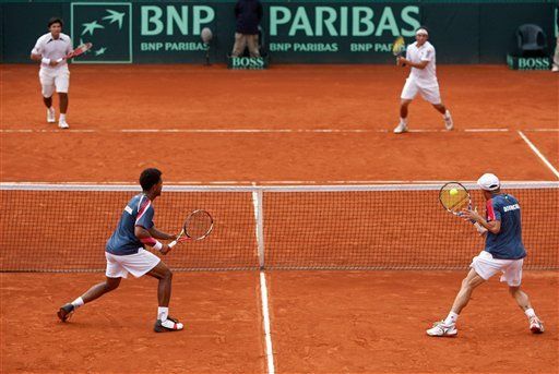 Davis: Perú aventaja 2-1 a República Dominicana en Grupo II