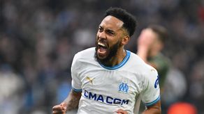 Pierre Emerick Aubameyang entró en la historia de la Europa League