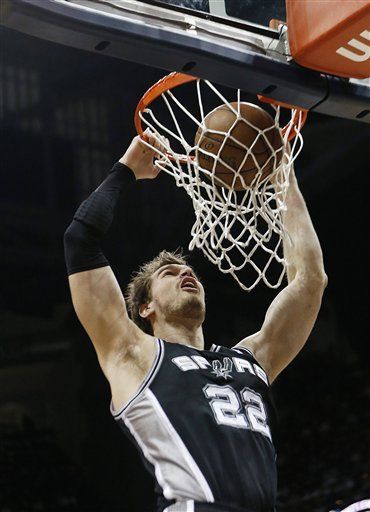 Parker guí­a victoria de Spurs sobre Hawks