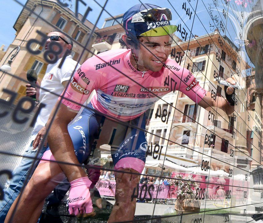 Matthews gana la tercera etapa y sigue de líder del Giro