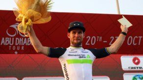 Cavendish gana la 2ª etapa y pasa a liderar la Vuelta a Abu Dabi