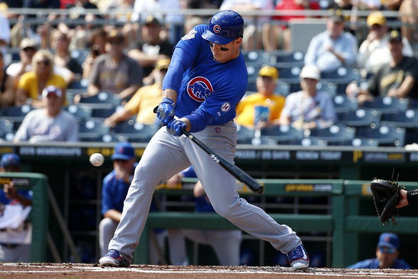 Rizzo dispara jonrón y Cachorros se acercan a Piratas