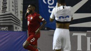 Alberto Quintero celebrando su golazo ante Curazao