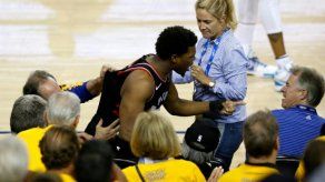 Suspendido accionista de Warriors que empujó a Lowry en tercer partido de Final de NBA