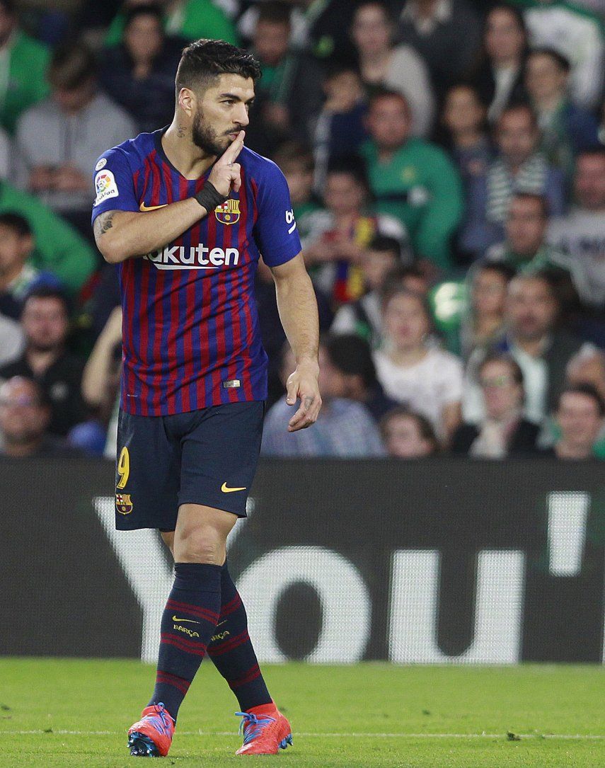 Suárez no disputará la China Cup con Uruguay