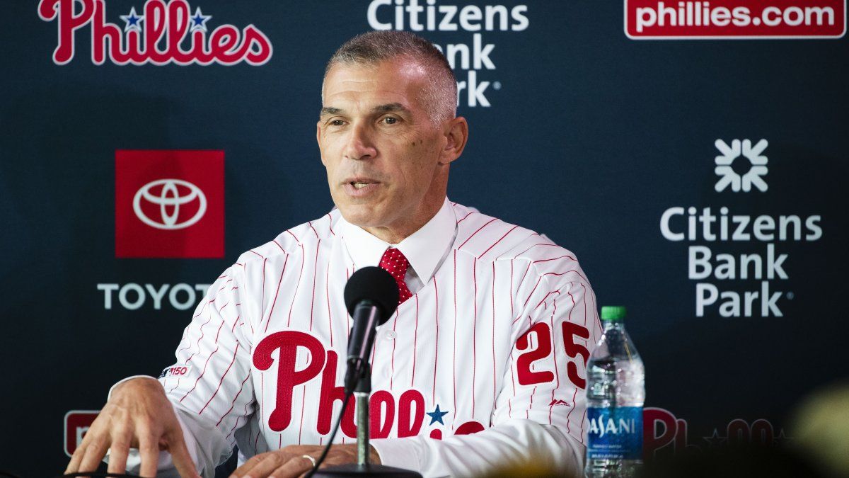 Joe Girardi triunfa en presentación como manager de Filis