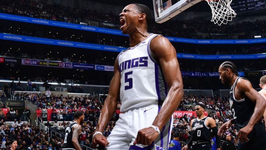 Kings ganan a Clippers en el 2do partido con más puntos de la historia de NBA