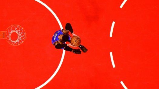 Armador Russell Westbrook continúa al frente de la anotación en la NBA