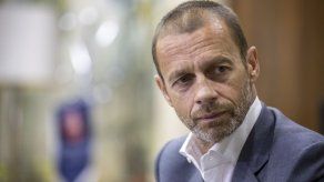Presidente de UEFA considera mantener formato de un partido