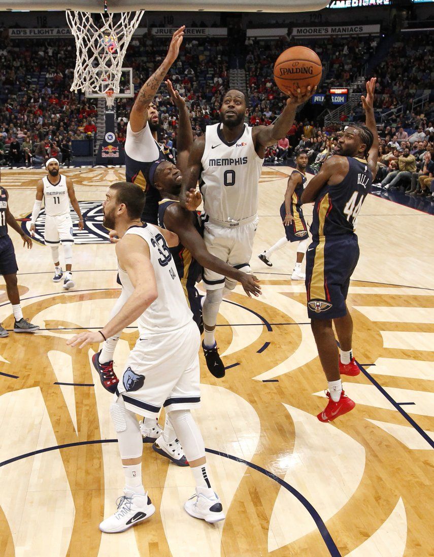 Grizzlies remontan ante unos Pelicans que caen en casa