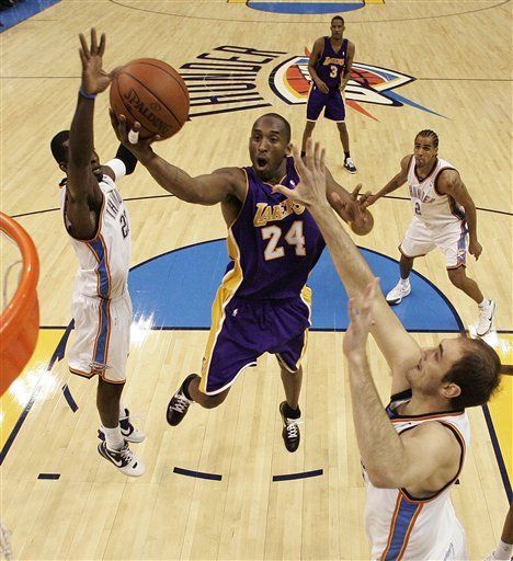 NBA: Lakers 107, Thunder 89; Bryant mete 19 puntos