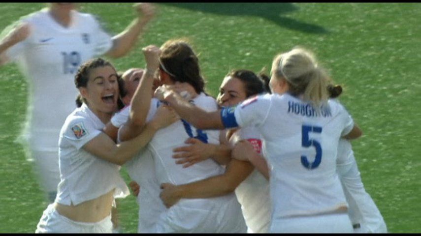 Inglaterra remonta 2-1 a Noruega y clasifica a cuartos en Canadá-2015
