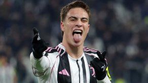 Serie A: Kenan Yildiz anota doblete y la Juventus le gana al Cagliari