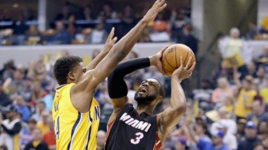 Un estelar Dwyane Wade guía el triunfo de los Miami Heat