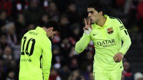 Barcelona golea en Bilbao con exhibición de Messi
