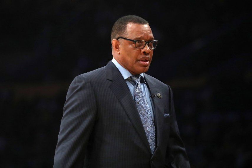 Pelicans despiden a entrenador Alvin Gentry