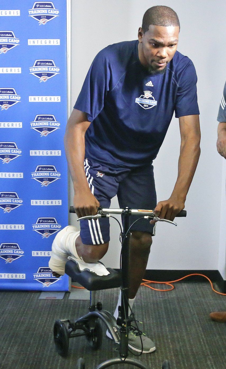 Durant tiene problemas para manejar lesión
