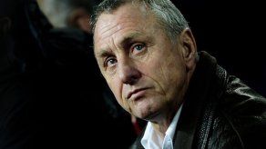 Cruyff y Davids restan polémica por racismo en Ajax
