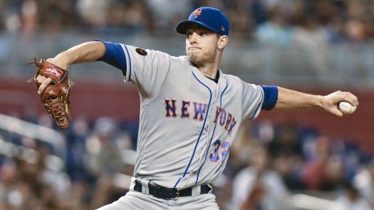 Pitchers sacan a Mets de sótano divisional dominando a Miami