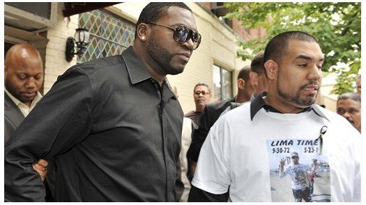 Ortiz y Canó asisten a velatorio del ex lanzador José Lima en NY