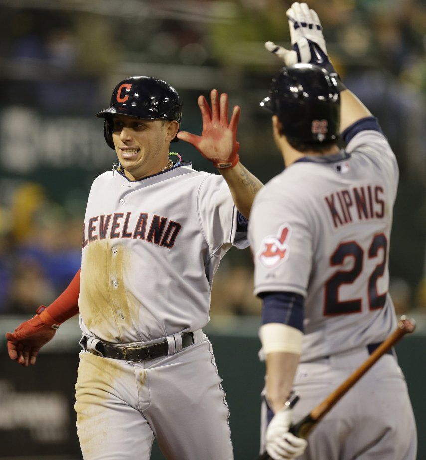 Cleveland vence a Atléticos y su líder en salvados