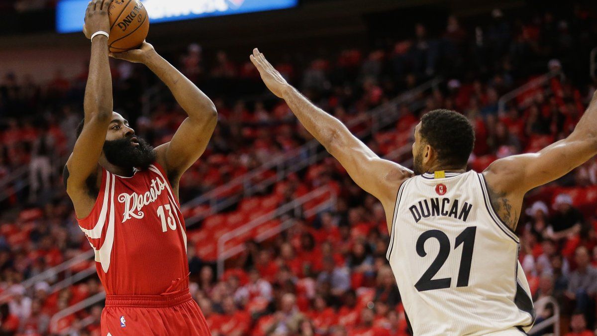 Rockets cortan racha de 7 triunfos de los Spurs