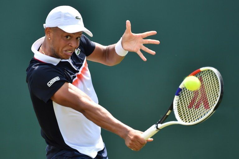El argentino Londero bate a Clarke y avanza a octavos de Eastbourne