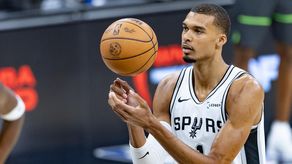 NBA: Victor Wembanyama lideró segundo triunfo de Spurs ante Wolves