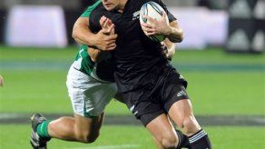 Nueva Zelanda vence a Irlanda en rugby 66-28