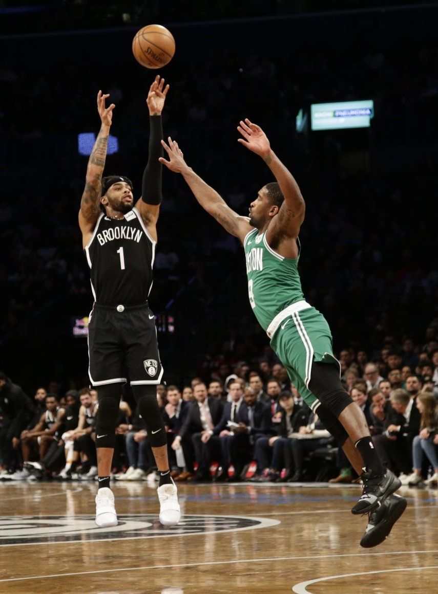 Russell anota 34 puntos y Nets derrota 109-102 a Celtics