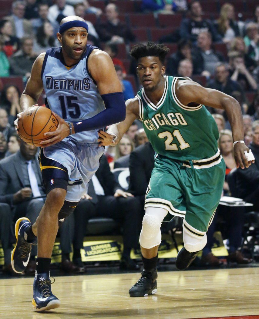 Conley y Gasol dan a Grizzlies victoria en Chicago