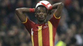 Esposa retira cargos contra ghanés Paintsil