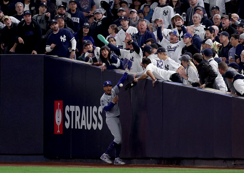 MLB: Los Yankees vetan a aficionados que interfirieron en juego de Serie Mundial
