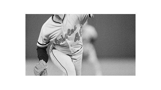 Ex pitcher Flanagan se suicidó, dice forense