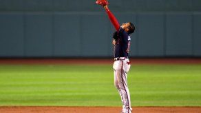 Johan Camargo de 3-1 con una anotada en victoria de los Bravos