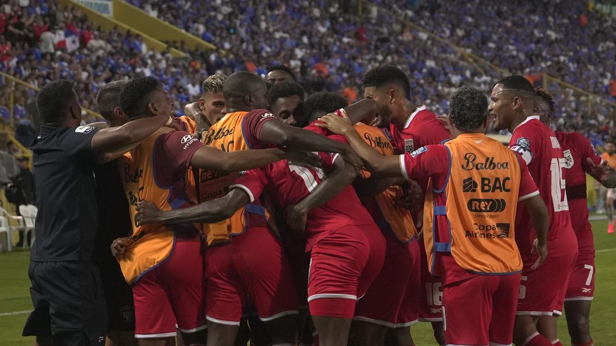 Así venció la selección de Panamá a El Salvador en el Estadio Cuscatlán